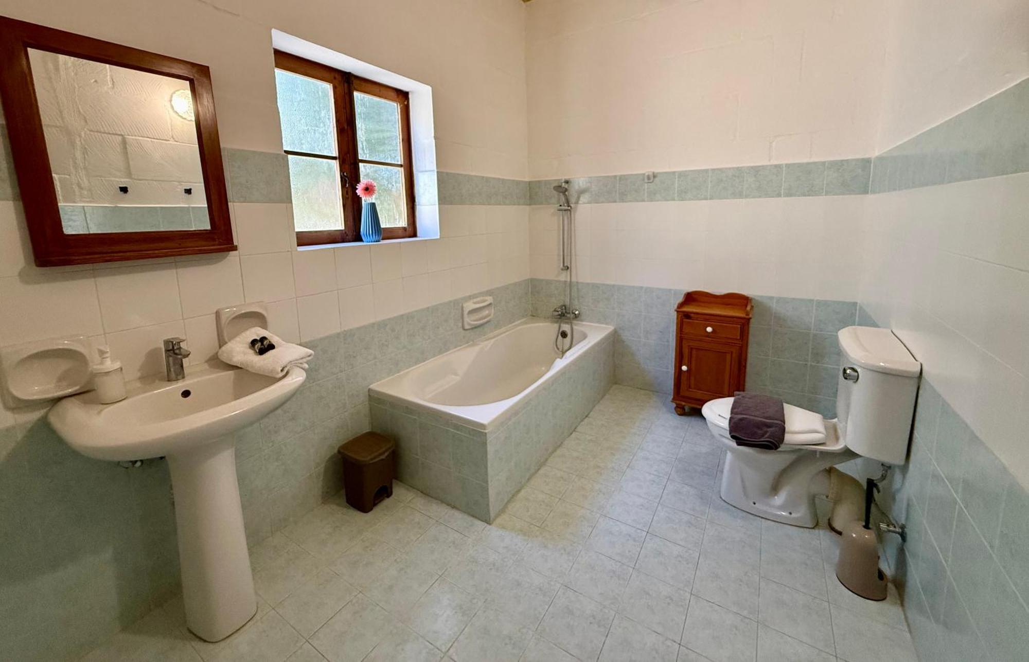Lonza Gharb Farmhouse Ngoại thất bức ảnh