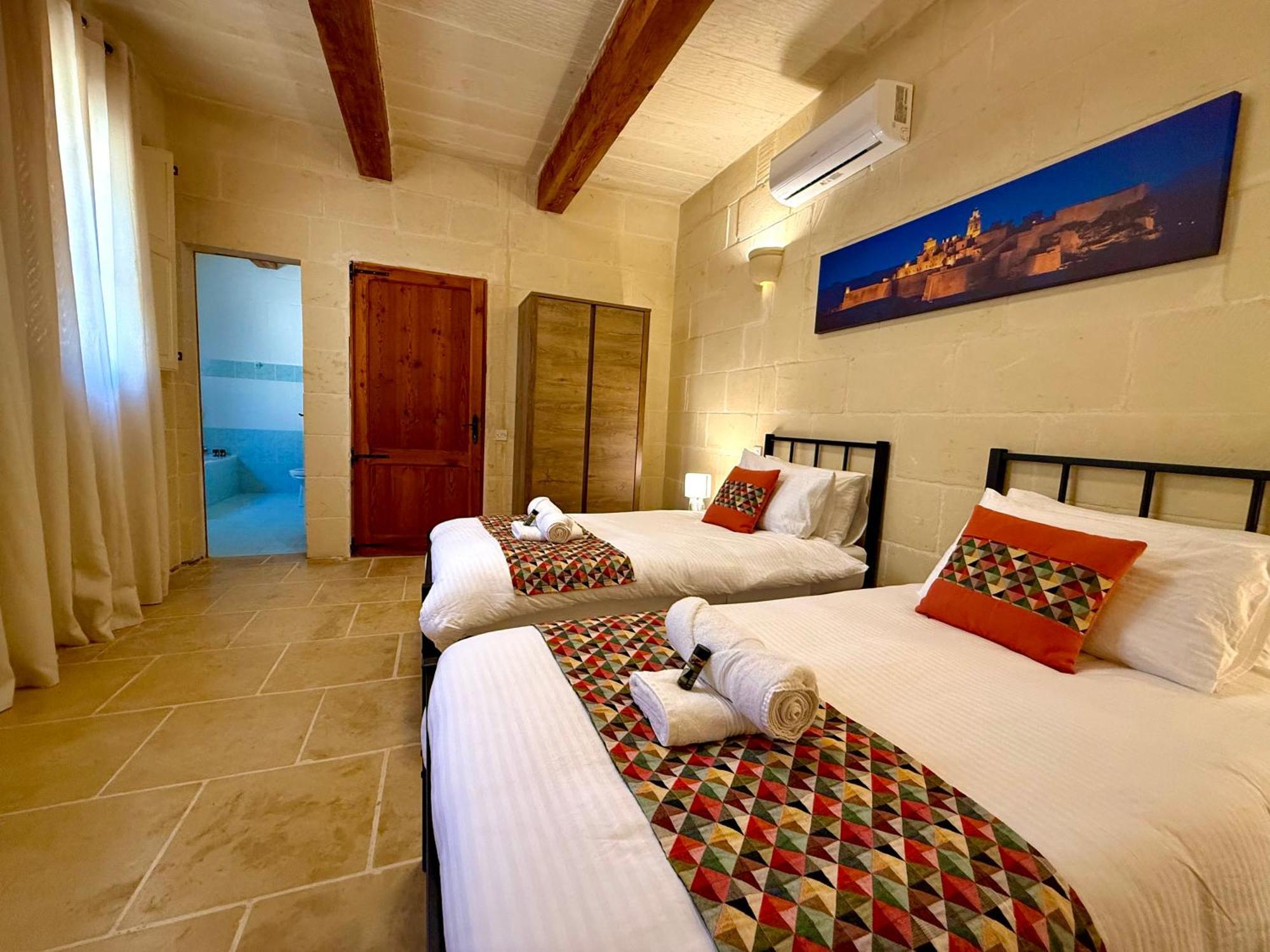 Lonza Gharb Farmhouse Ngoại thất bức ảnh